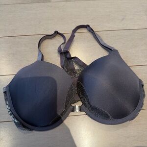 Elegant Black Lace Front Close Women's Bra